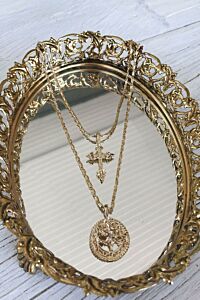 Vanessa Mooney The Gold Rossa Charm Necklace Mirror