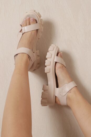 Moves Sandals Nude