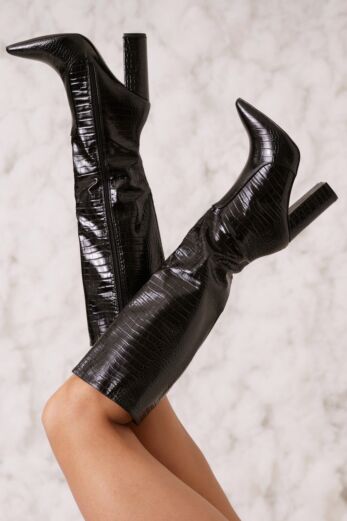 Walk Off Faux Leather Boots Black
