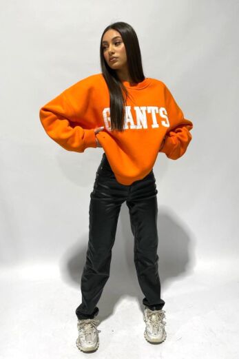 Eve Giants Sweater Orange front