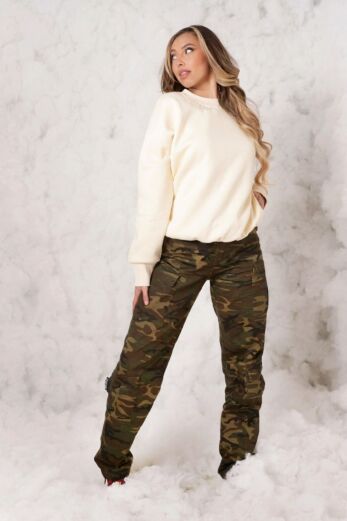 Eve Don't Believe the Rumours Sweater Creme Back