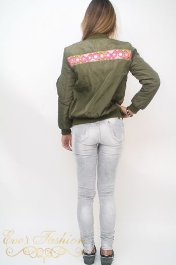 Eve Azteck Bomber Green achterkant